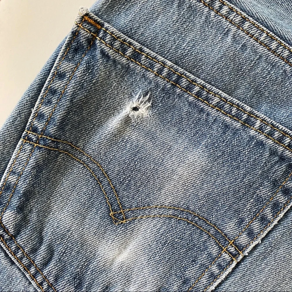 LEVI’S 550 Mens Dad Jeans Size 34x30 Medium light wash